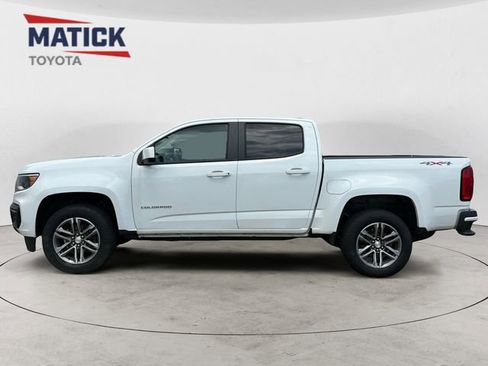 Used 2022 Chevrolet Colorado W/T w/ Custom Special Edition AWD/4WD image 4
