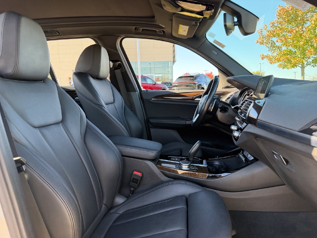 Used 2018 BMW X3 M40i AWD/4WD image 5