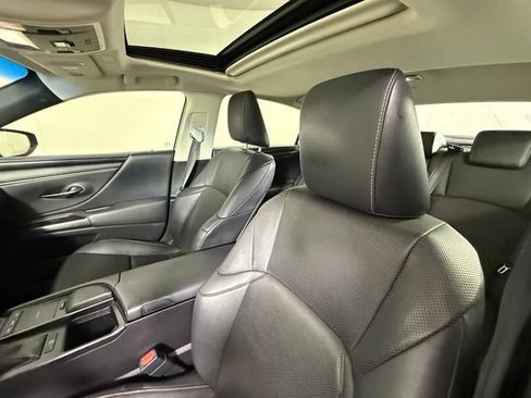 Used 2019 Lexus ES 350 w/ Accessory Package 2 FWD image 5