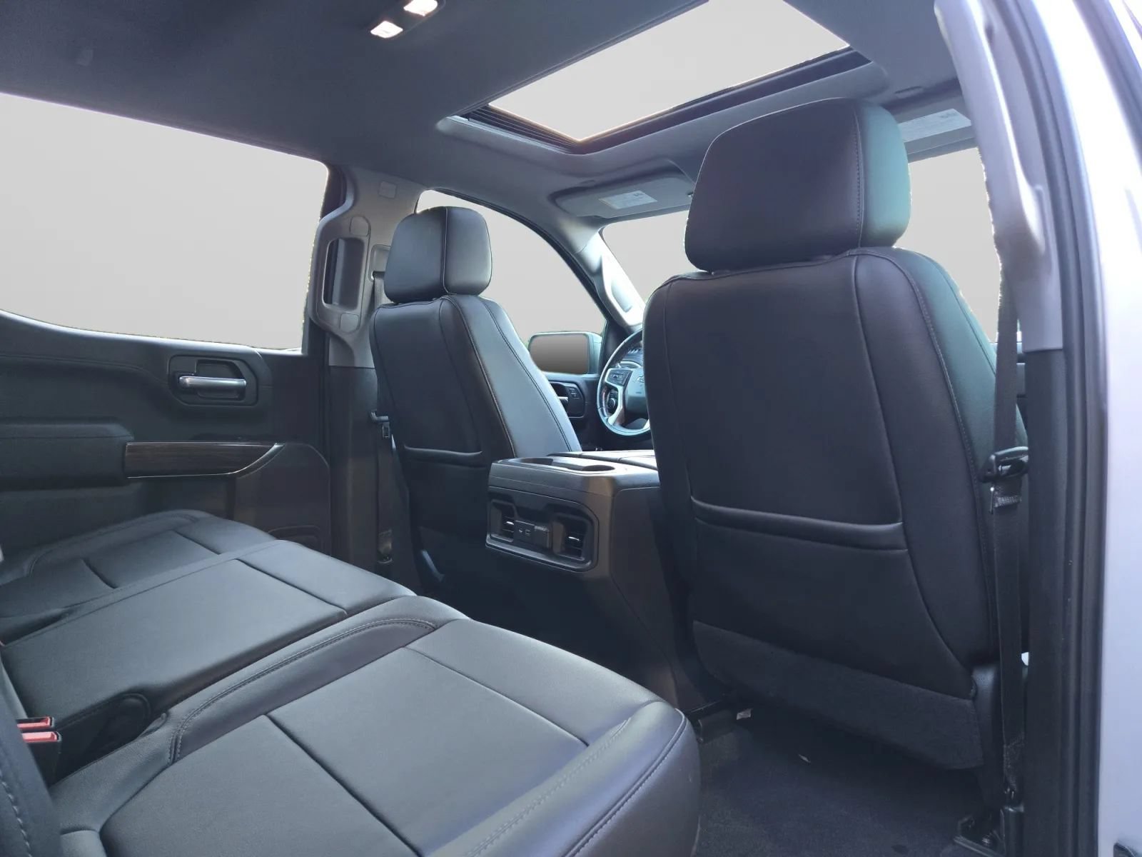 Used 2020 Chevrolet Silverado 1500 LT Trail Boss AWD/4WD image 30