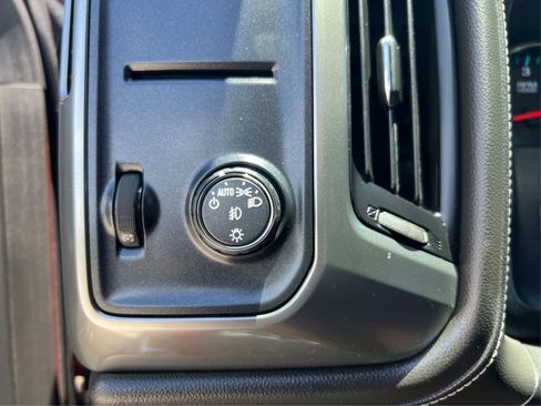 Used 2018 Chevrolet Silverado 1500 LTZ w/ Sport Package image 18