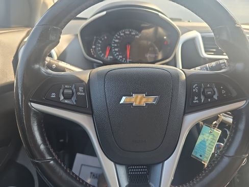 Used 2017 Chevrolet Sonic LT image 19