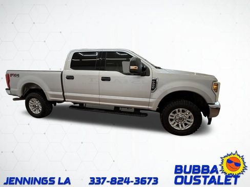 Used 2019 Ford F250 XLT w/ XLT Value Package image 7