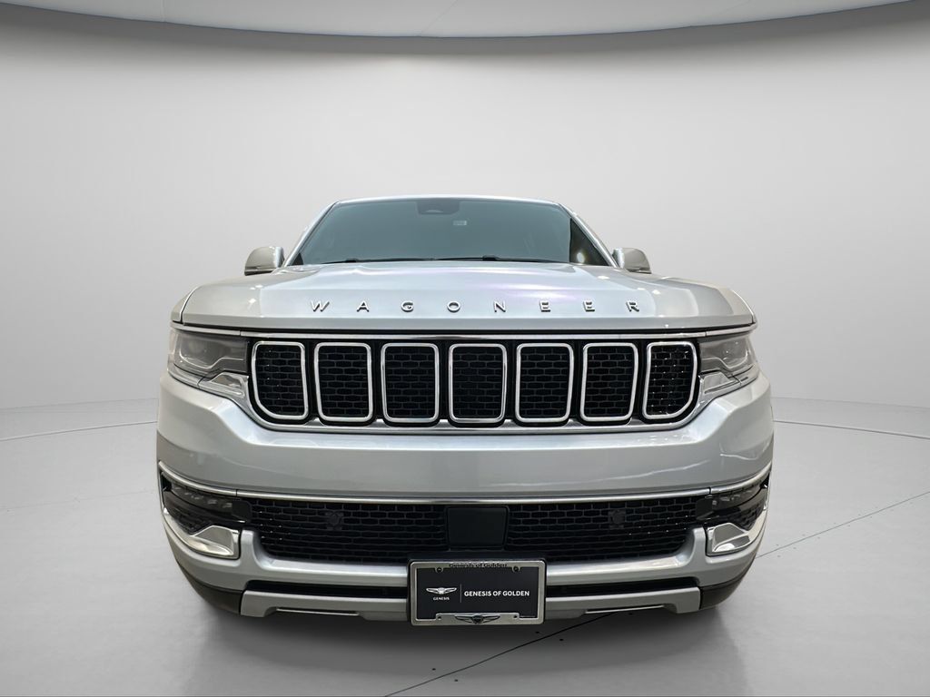 Used 2022 Jeep Wagoneer Series II w/ Premium Group I AWD/4WD image 5