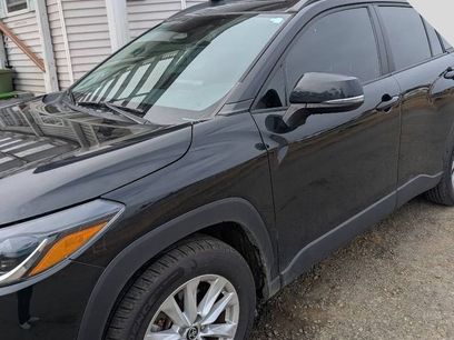 Used 2023 Toyota Corolla Cross LE w/ Moonroof Package