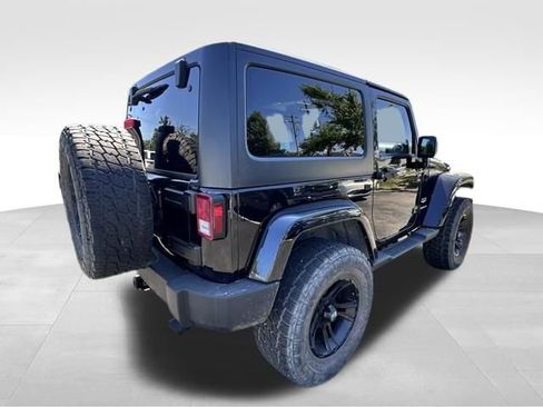 Used 2013 Jeep Wrangler Sahara w/ Connectivity Group AWD/4WD image 6