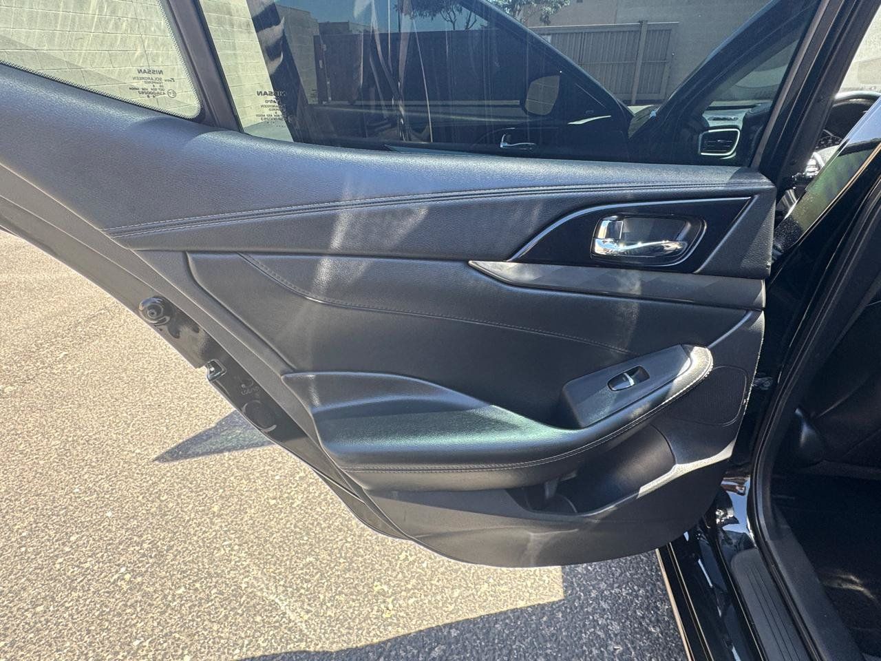 Used 2019 Nissan Maxima 3.5 SL w/ Floor Mat Group FWD image 18