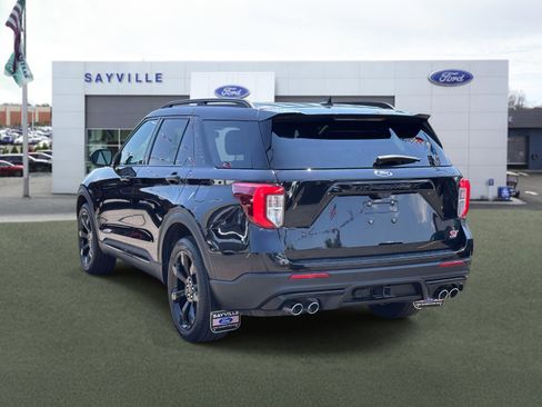 Used 2023 Ford Explorer ST w/ ST Street Pack AWD/4WD image 4