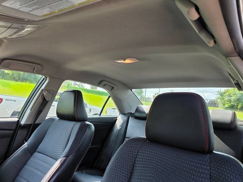 Used 2015 Toyota Camry SE FWD image 31
