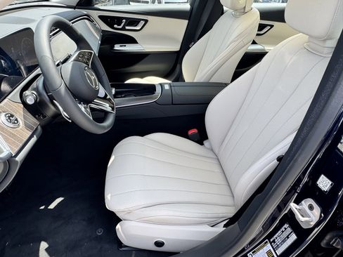 New 2025 Mercedes-Benz E 450 4MATIC Sedan image 20