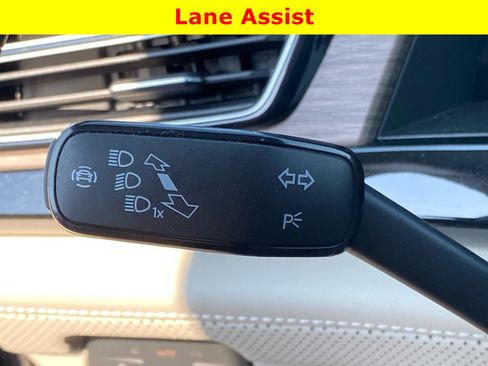 Used 2024 Volkswagen Atlas SEL Premium R-Line AWD/4WD image 28
