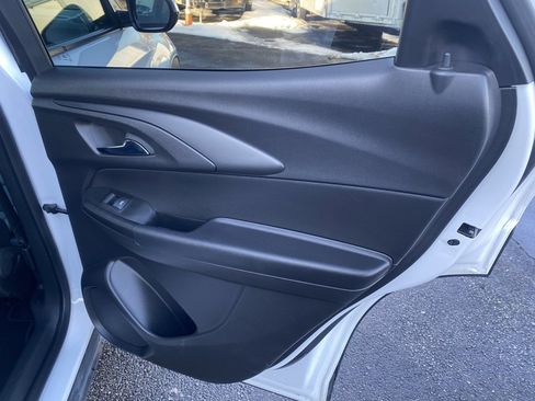 Used 2023 Chevrolet TrailBlazer ACTIV image 26