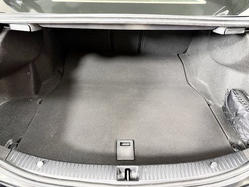 Used 2017 Mercedes-Benz C 300 4MATIC Sedan image 14