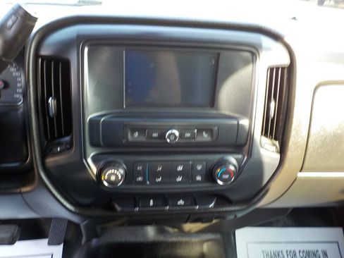 Used 2018 Chevrolet Silverado 2500 W/T w/ WT Convenience Package RWD image 18