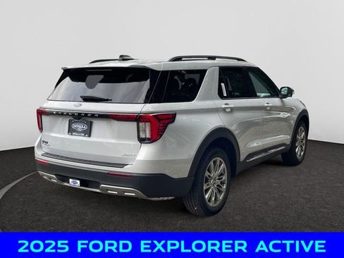 New 2025 Ford Explorer Active w/ Active Comfort Package image 6