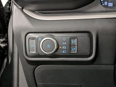 Certified 2022 Ford Explorer XLT w/ Equipment Group 202A image 19