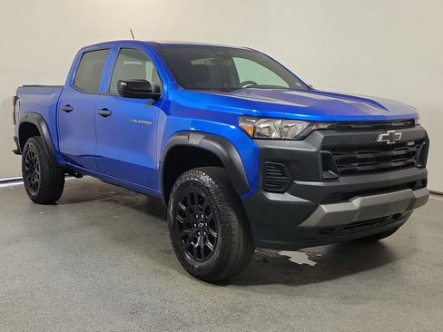 Used 2024 Chevrolet Colorado Trail Boss AWD/4WD image 1