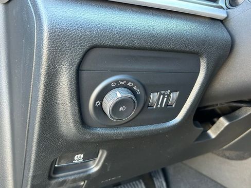 New 2026 Jeep Grand Cherokee L Limited image 19