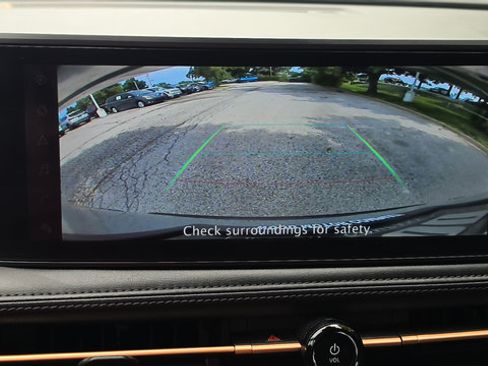 Used 2025 Nissan Ariya AWD image 44