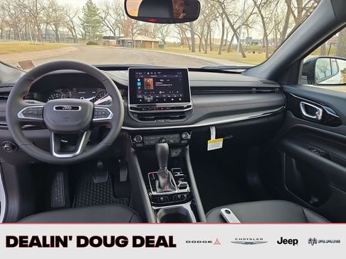 New 2026 Jeep Compass Trailhawk image 13