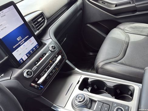 Used 2020 Ford Explorer ST w/ ST Street Pack AWD/4WD image 20