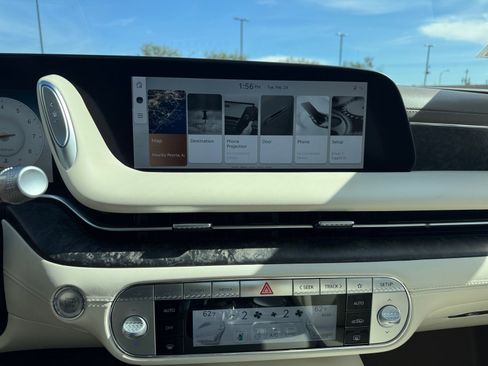 Used 2024 Genesis G90 3.5T image 12