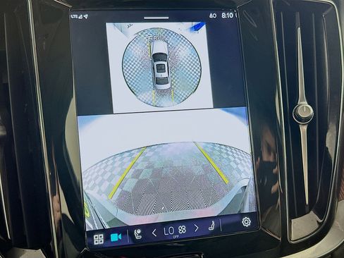 Used 2024 Volvo S60 B5 Plus image 23