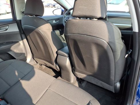 Used 2020 Kia Forte LXS FWD image 15