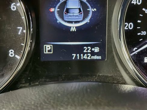 Used 2017 Nissan Rogue SL w/ SL Premium Package AWD/4WD image 12