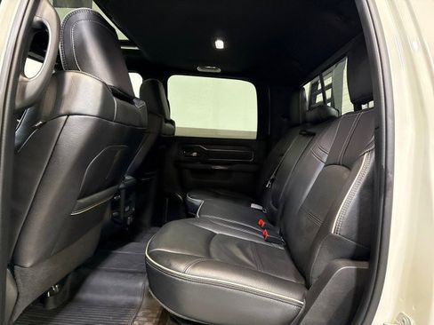 Used 2024 RAM 2500 Limited image 37