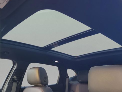 Used 2020 Chevrolet Blazer RS image 37