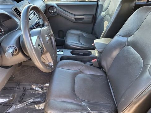 Used 2010 Nissan Xterra SE image 16