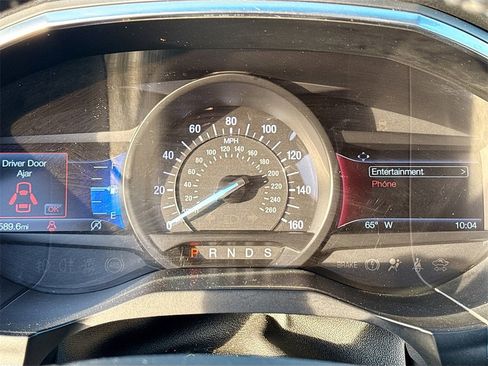 Used 2020 Ford Edge Titanium w/ Class II Trailer Tow Package image 10