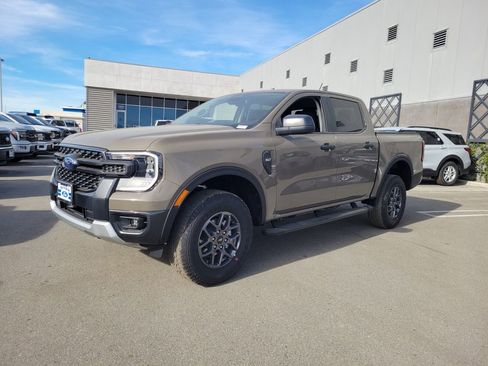 New 2025 Ford Ranger XLT w/ FX4 Off-Road Package image 2