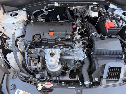 Used 2023 Honda HR-V LX image 27