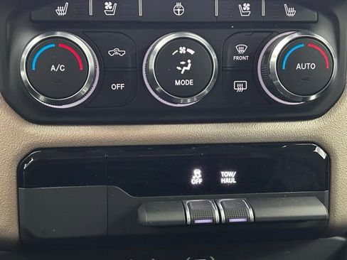 Used 2022 RAM 1500 Laramie image 25