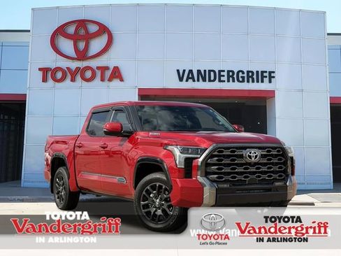 Used 2025 Toyota Tundra Platinum image 1