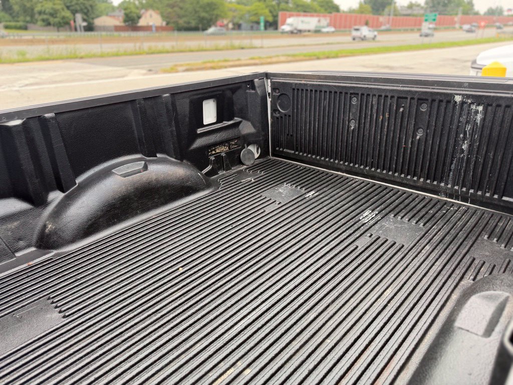 Used 2017 Ford F150 XL w/ XL Power Equipment Group AWD/4WD image 8