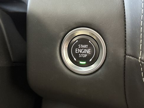 Used 2024 GMC Yukon Denali Ultimate AWD/4WD image 53