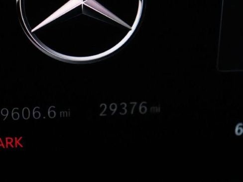 Used 2024 Mercedes-Benz GLE 450e 4MATIC image 37