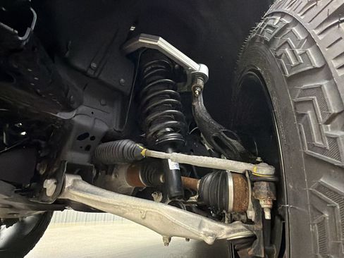 Used 2025 Ford Bronco Outer Banks AWD/4WD image 16