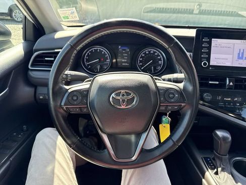 Used 2024 Toyota Camry SE FWD image 14