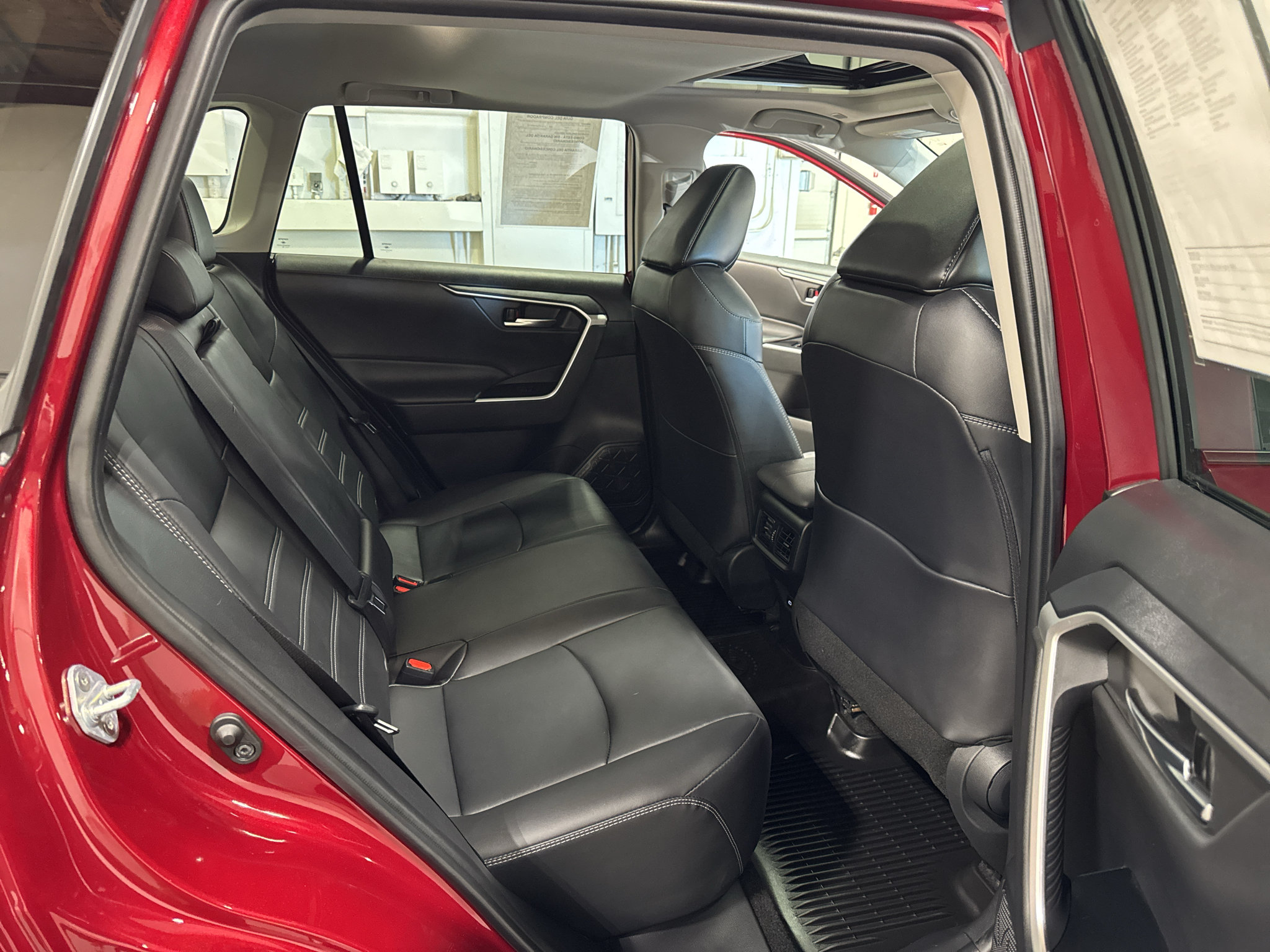 Used 2024 Toyota RAV4 XLE Premium w/ Weather Package AWD/4WD image 33