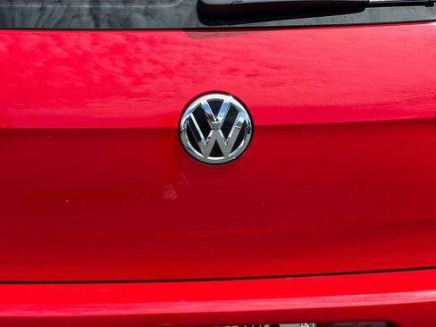 Used 2015 Volkswagen GTI S FWD image 44
