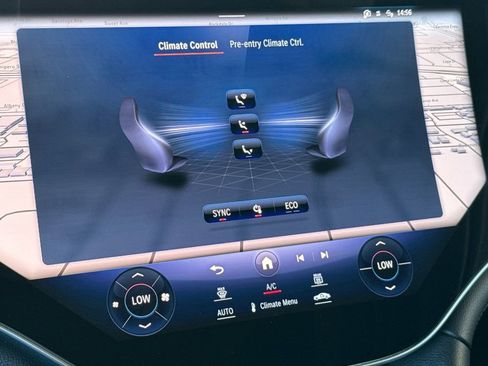 Used 2023 Mercedes-Benz EQS 580 4MATIC SUV image 19