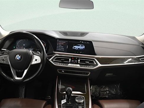 Used 2021 BMW X7 xDrive40i w/ Parking Assistance Package image 8