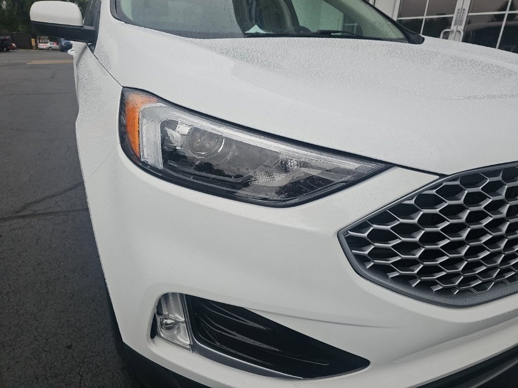 Used 2024 Ford Edge SEL w/ Convenience Package AWD/4WD image 7