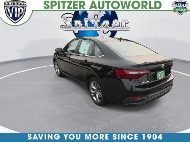 Used 2024 Volkswagen Jetta SE FWD image 7