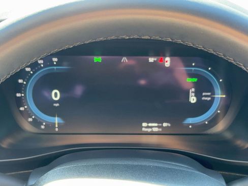 Certified 2023 Volvo C40 P8 Recharge Ultimate image 19