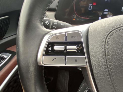 Used 2023 Kia Telluride EX w/ EX Captain's Chair Package image 21